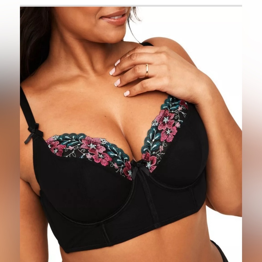 Adore Me Black and Pink Floral Lace Bra - Picture 2 of 9